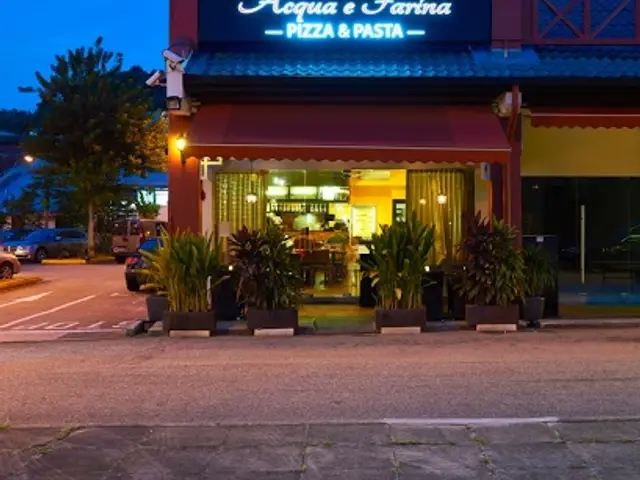 Acqua e Farina - Italian Pizza & Pasta Restaurant . Rail Mall