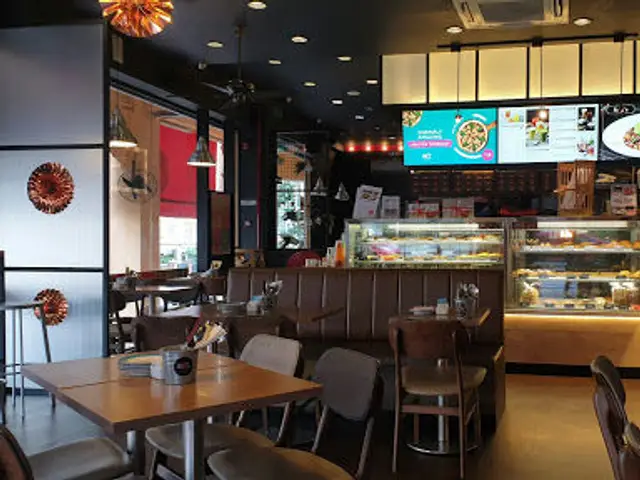Alt. Pizza - Balestier