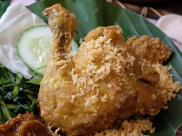 Ayam Penyet Ria