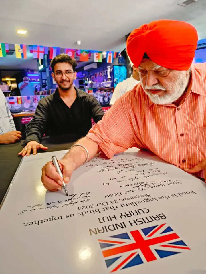 British Indian Curry Hut - Guoco Mid Town