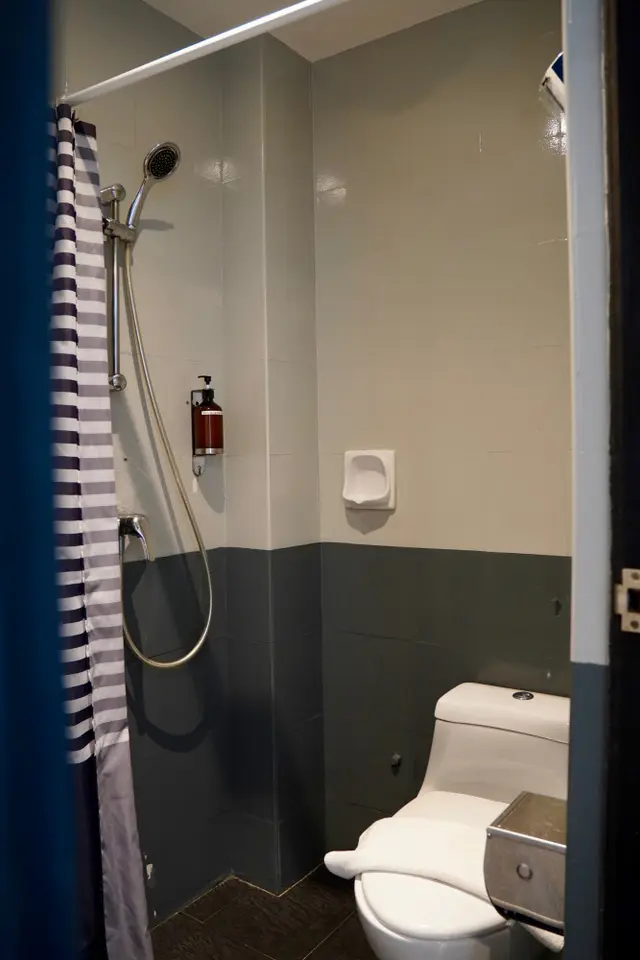 Check-Inn