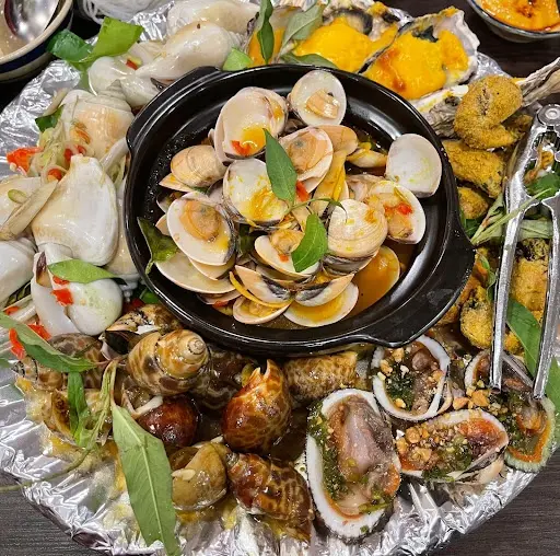 Cơm Tấm Ăn Là Ghiền - Authentic Vietnamese Cuisine at Bedok