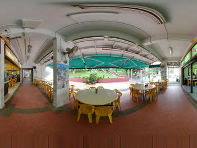 Evertop Hainanese Boneless Chicken Rice Pte Ltd