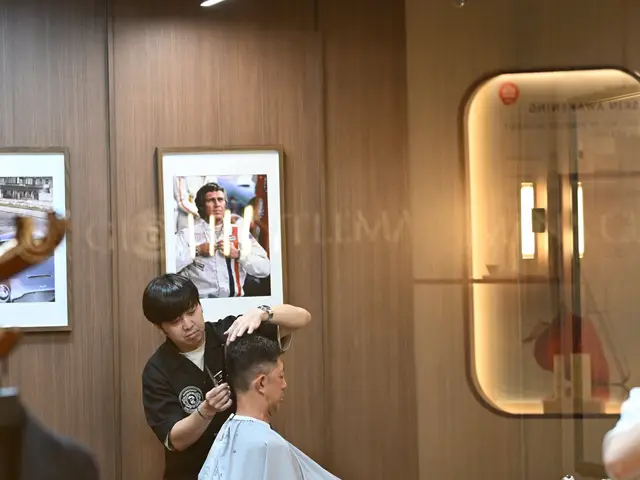 Gentleman's Cuts - Tanglin Mall