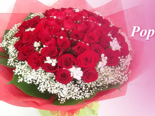 Green Grasses Gift & Flower