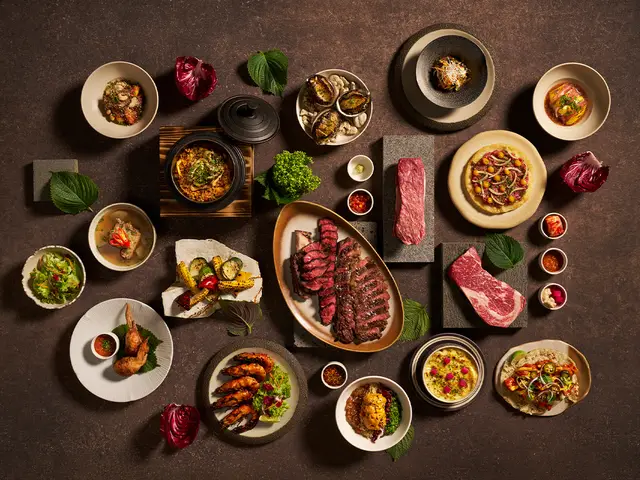 GUUM Contemporary Grill