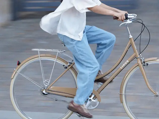 Hello Bicycle Showroom