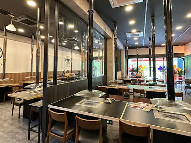 Hitoyoshi Yakiniku – The Rail Mall