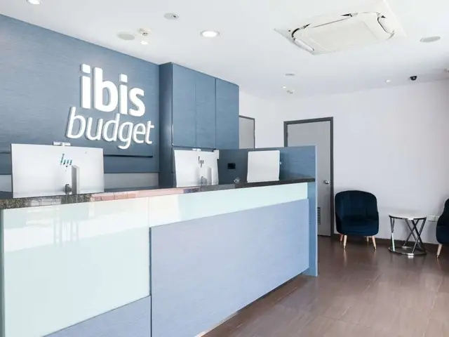 Ibis Budget Singapore Sapphire