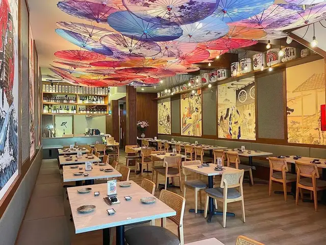 Kozen Sushi Bar & Restaurant