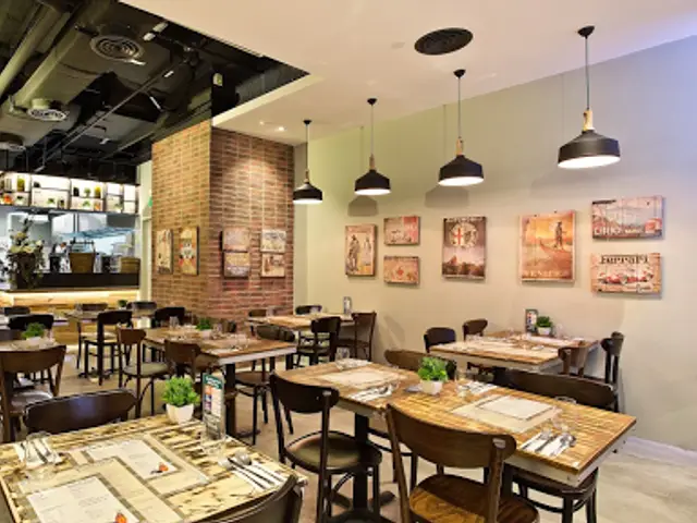 Kucina Italian Restaurant