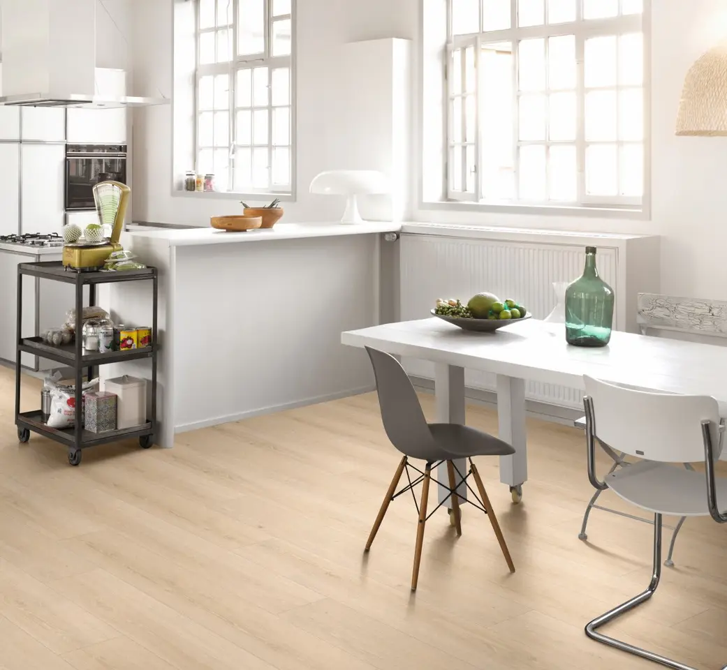 La moda Floor Pte. Ltd.