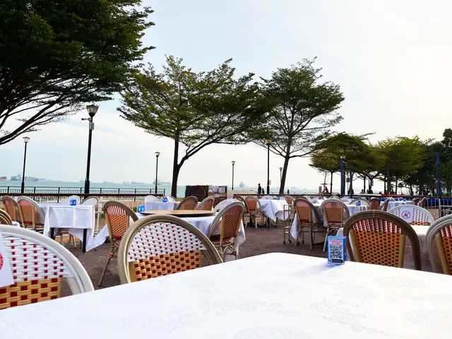 Long Beach UDMC Seafood Restaurant