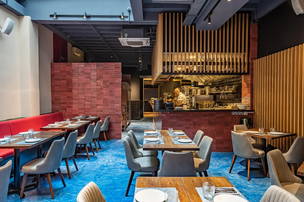 Mazzo Restaurant and Bar