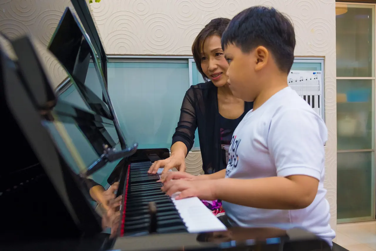 Music Salon Emmanuel