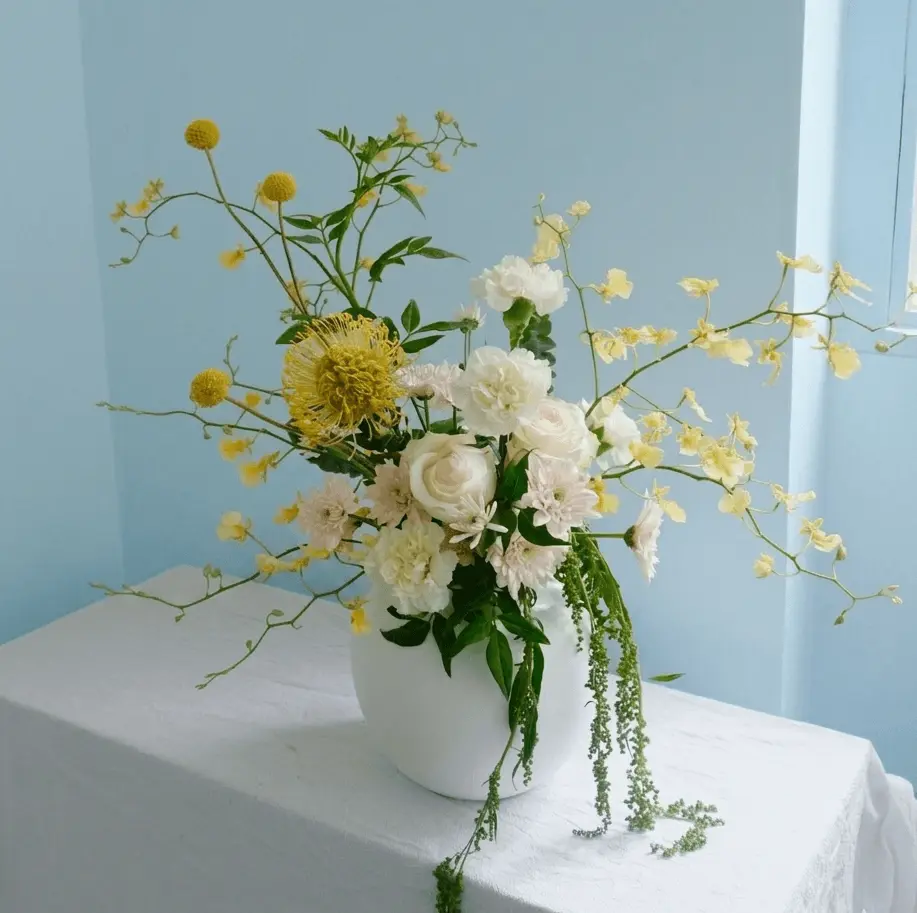 Na-bee and Flower