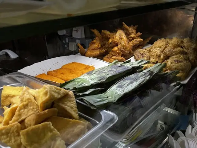 Nasi Singapura