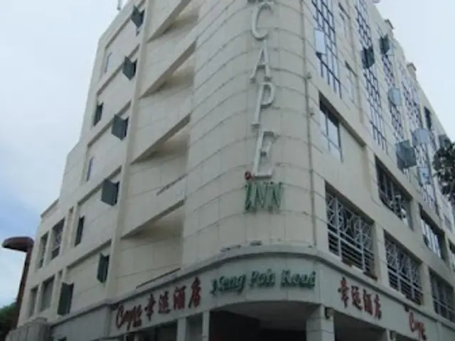 New Cape Inn