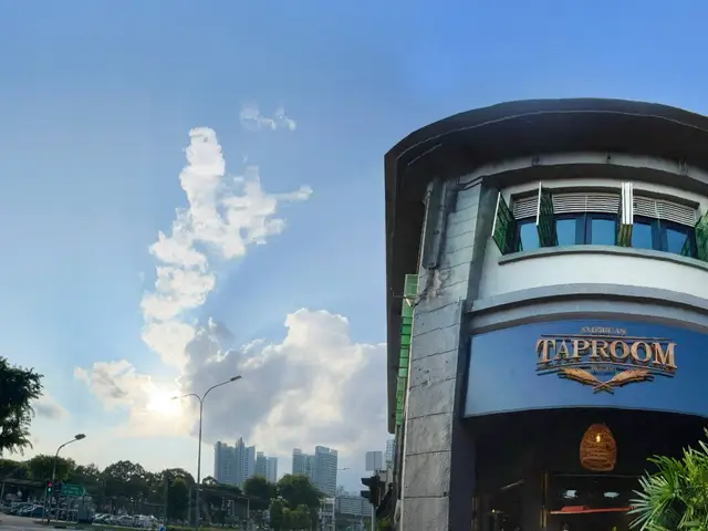 Nong Khai Beer House Pte Ltd @ 101 Geylang Road