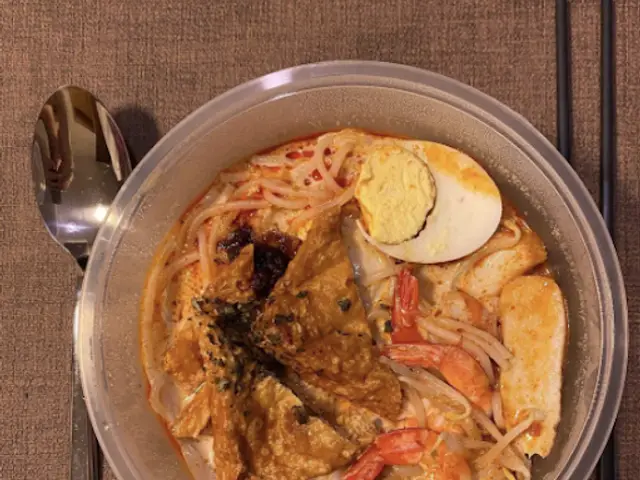 Old Nyonya