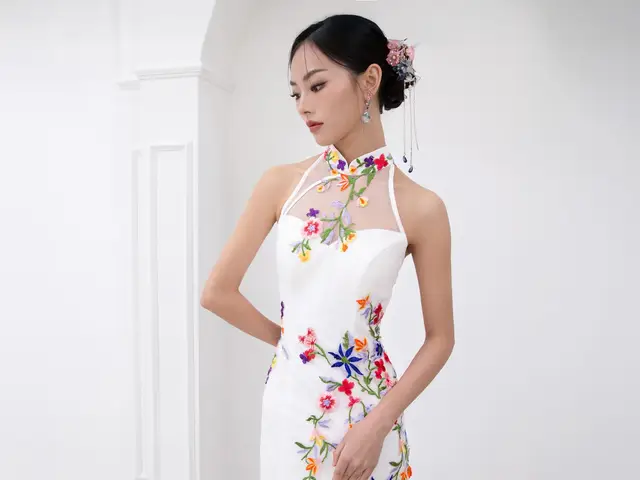 Rico-a-Mona Bridal