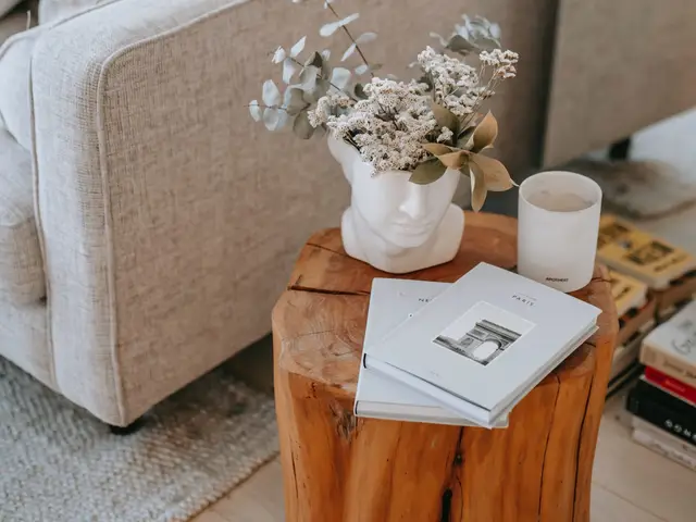 Square Room Interior Design