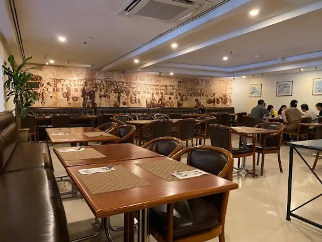 Sun's Cafe