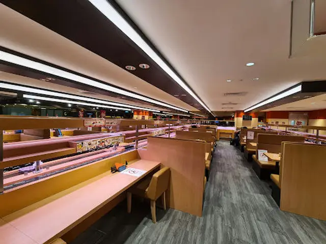 Sushiro Causeway Point