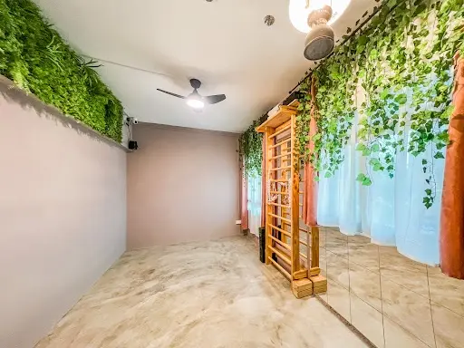 thebansheeyogini home yoga studio